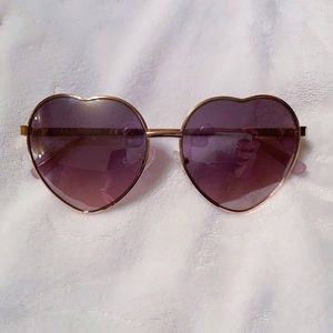 Heart style sunglasses